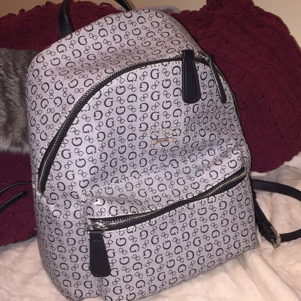 GUESS BAG